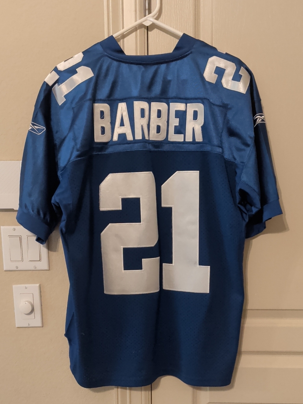 New York Giants Stitched Jersey - Tiki Barber